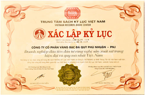 XÁC LẬP KỶ LỤC VIỆT NAM 